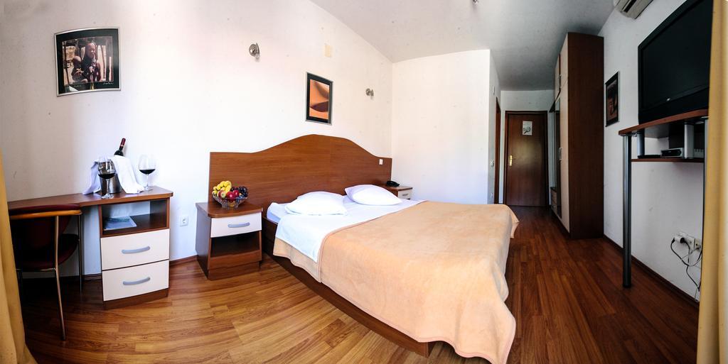 Prvan Hotel 3*